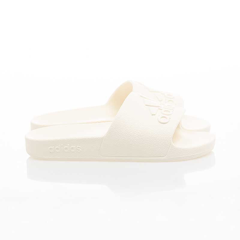 ADILETTE AQUA