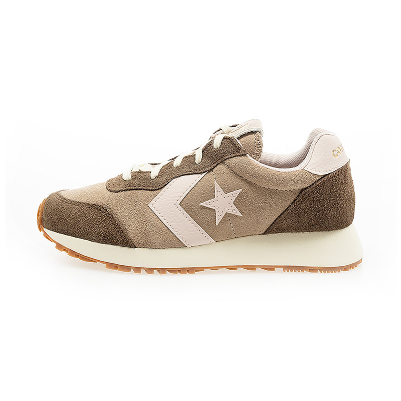Converse Omega Trainer