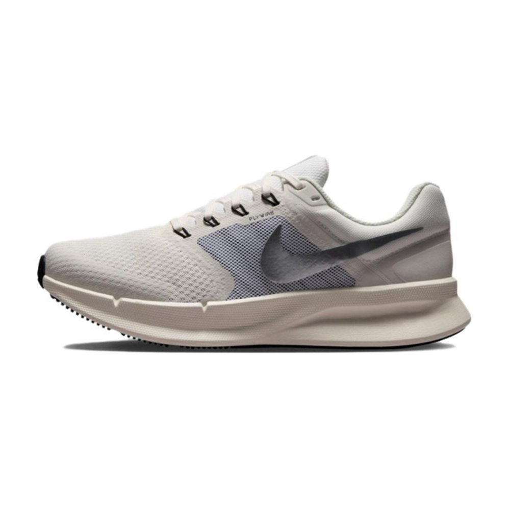 Nike Run Swift 3
