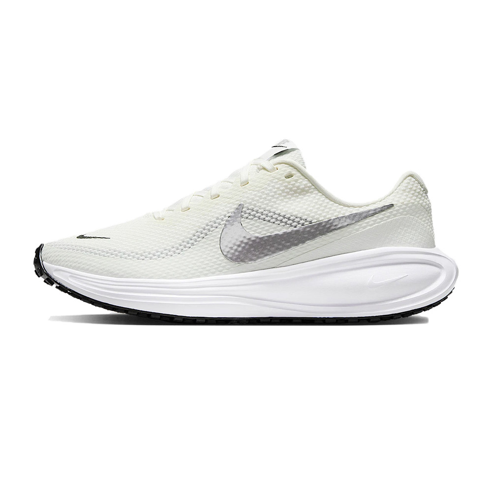 Nike Revolution 8
