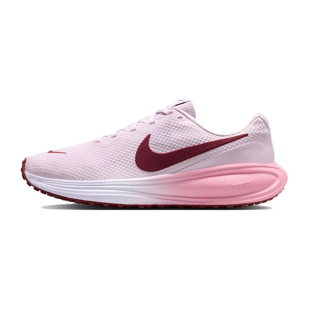 Nike Revolution 8