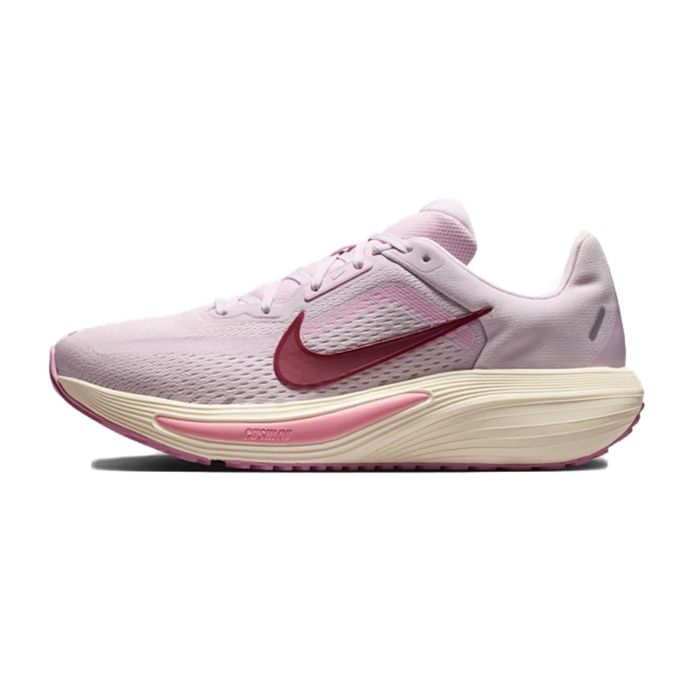 Nike Quest 7