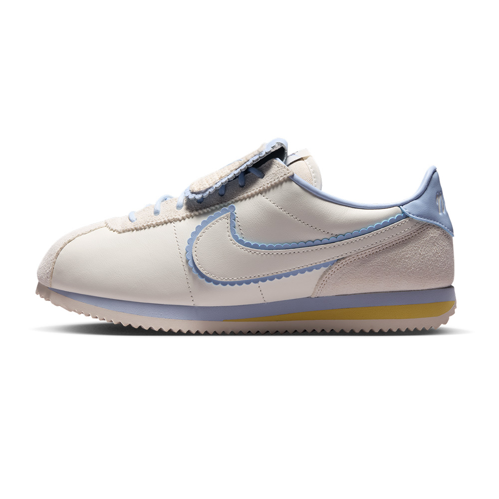 W NIKE CORTEZ