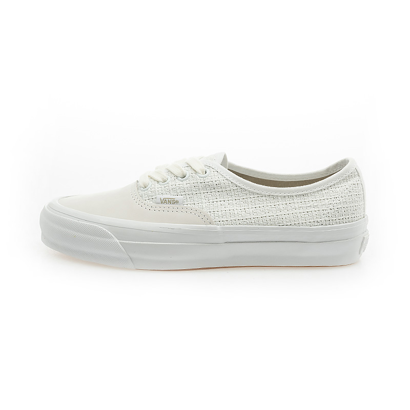 LX Authentic 44